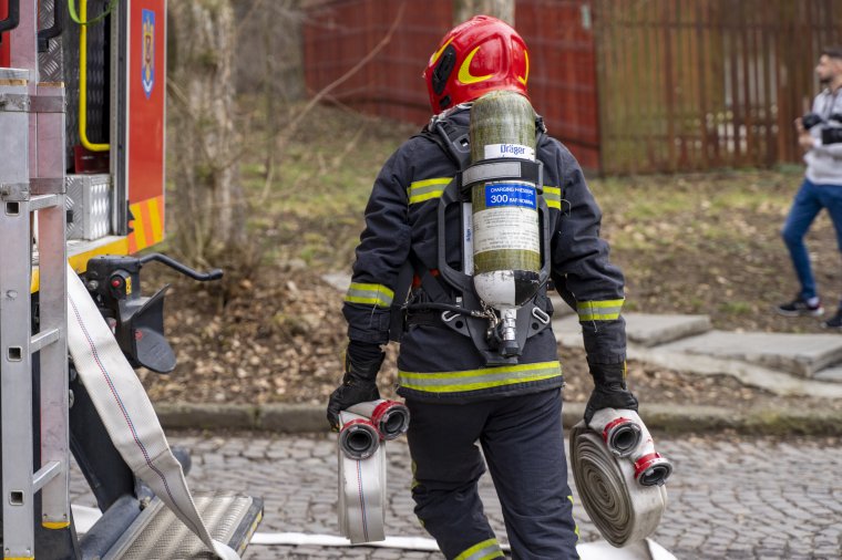 FRISSÍTVE – Újabb kórháztűz: a kapnikbányai pszichiátria több mint hetven páciensét kellett evakuálni