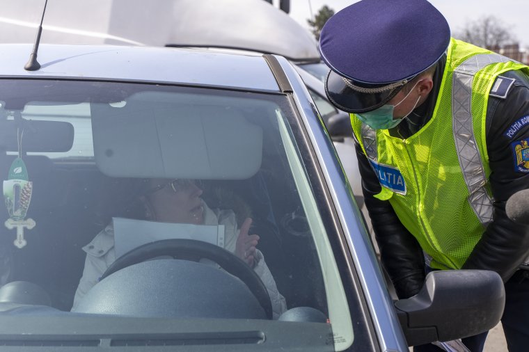 Nem ajánlott iratok nélkül kijárni otthonról, közel hatezren már megjárták