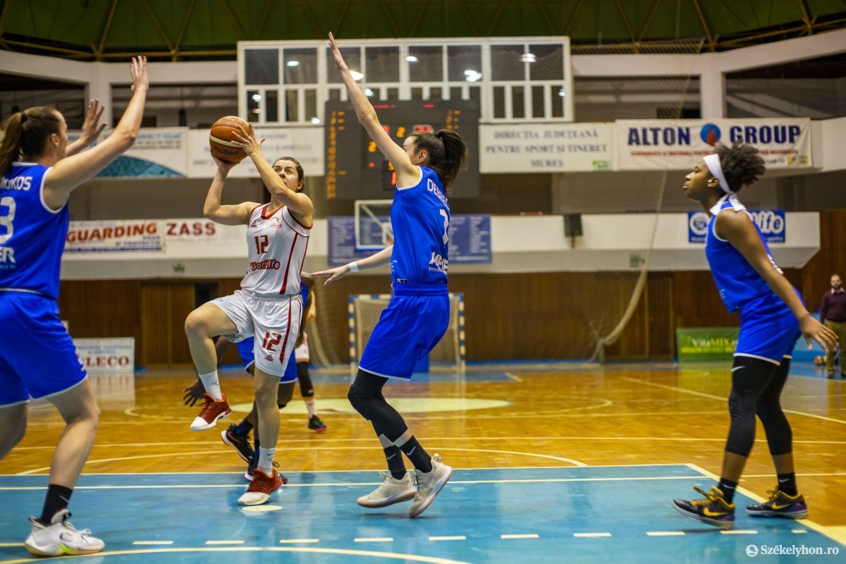 &bullet;  Fotó: Haáz Vince