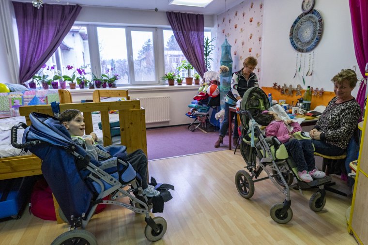 Továbbra is a megszűnés veszélye fenyegeti a sérült gyerekeket ellátó központot