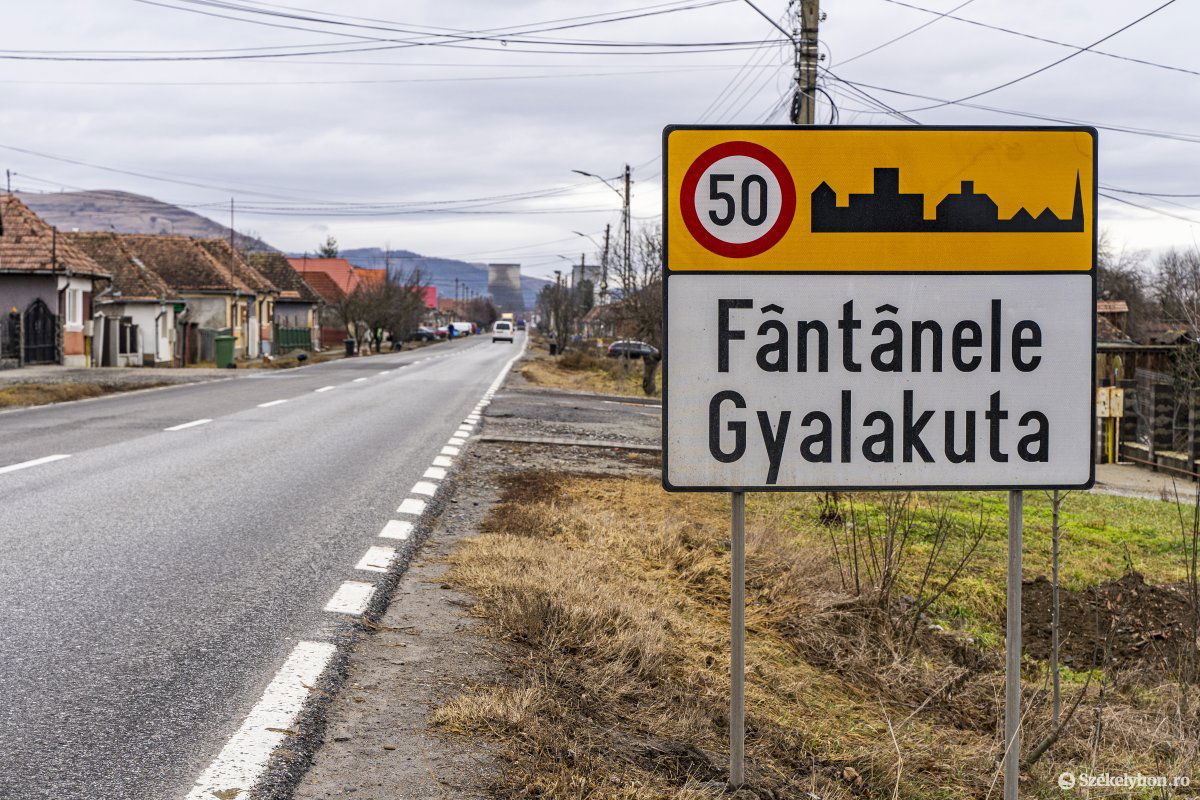 Most éppen Gyalakuta. Meddig marad? •  Fotó: Haáz Vince