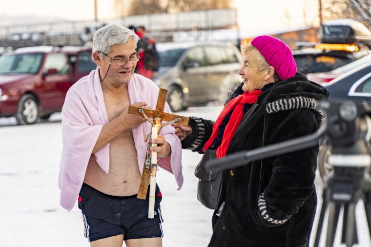 Jövőtől szabadnap lesz vízkereszt és Keresztelő Szent János napja is