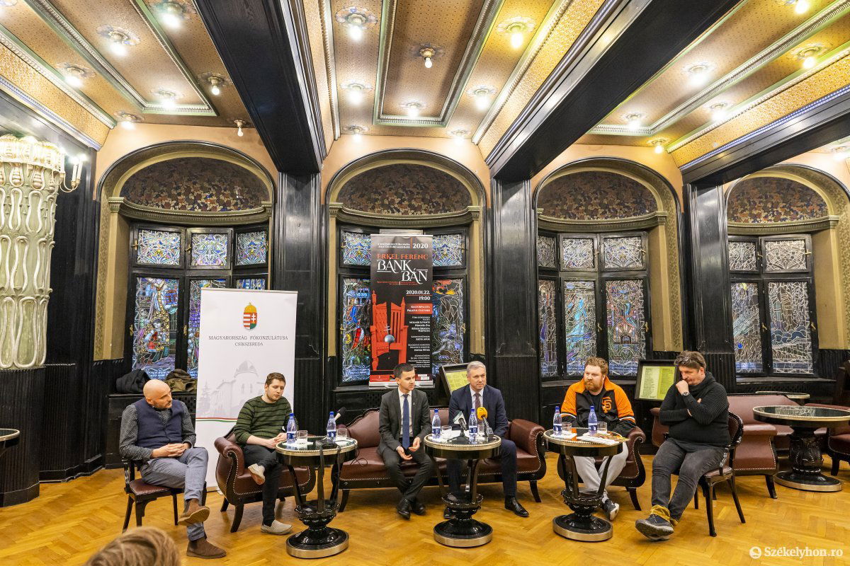 Közös sajtótájékoztató a rangos eseményről. Balról jobbra: Bocskor Lóránt, Szüts Apor, Tóth László, Péter Ferenc, Molnár Levente, Novák Péter •  Fotó: Haáz Vince