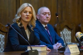 Leváltják Maros megye prefektusát és alprefektusát a marosbárdosi botrány miatt