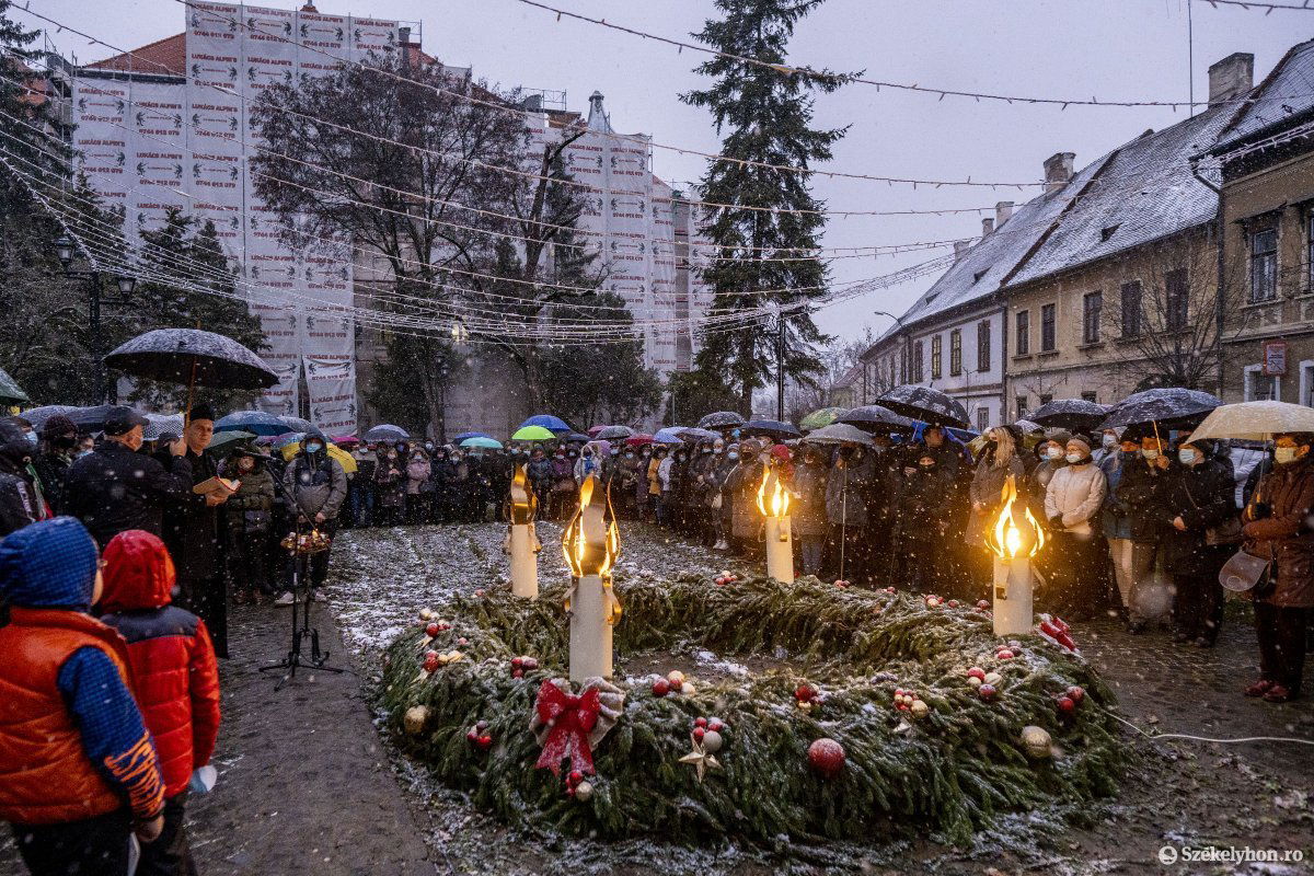 Múlt héten zuhogott az eső, most havazott •  Fotó: Haáz Vince