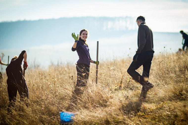 „A világ tele van jó emberekkel”, és most már tölgyből is több van