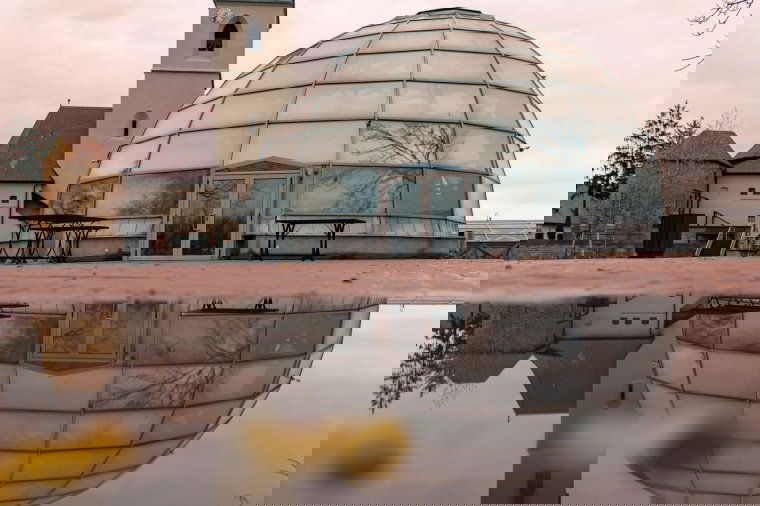 Mégsem kerül át teljesen az online térbe a könyvvásár