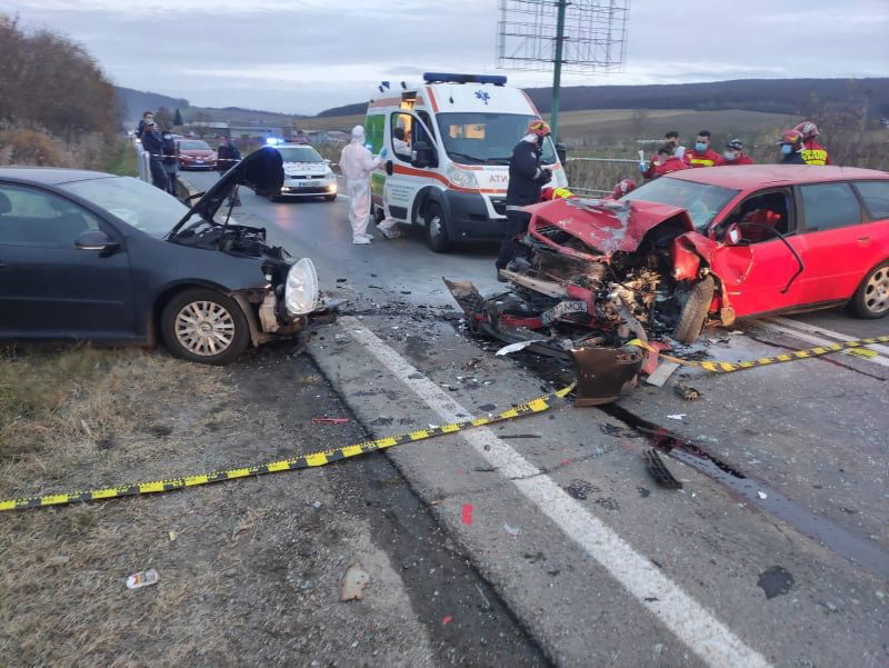 A súlyos közúti balesetek nagy százalékát a gyorshajtás vagy az útviszonyoknak nem megfelelő sebesség okozza. Képünk illusztráció •  Fotó: Maros megyei tűzoltóság