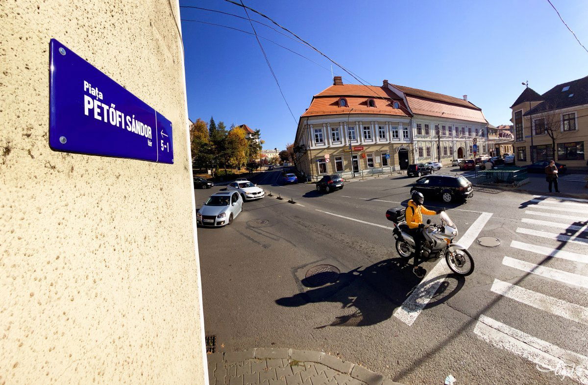 A Petőfi tér •  Fotó: Rab Zoltán