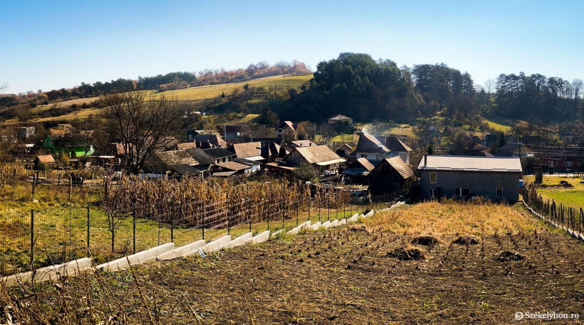 Megőriznék a csendet és nyugalmat a faluban &bullet;  Fotó: Rab Zoltán