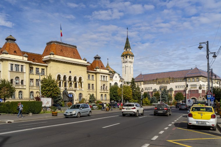 Új arculatú városjelképek Vásárhelyen: egységes, határozott vizuális identitást terveztek a város számára