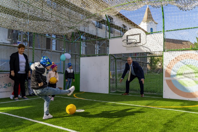 Ovisportpálya Makfalván és Hármasfaluban is