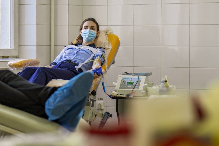 Folyamatosan szükség van vérre, a beoltottak is adhatnak