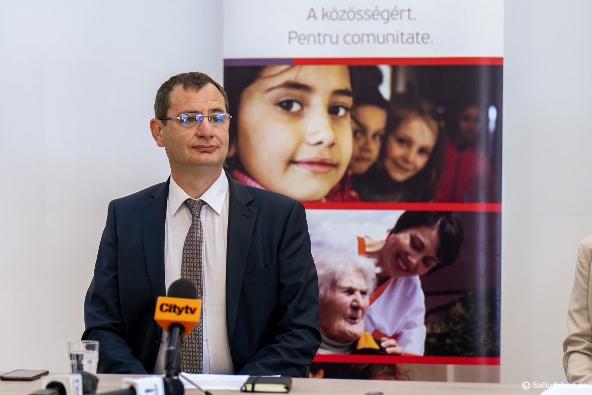 Ludescher László, a Gyulafehérvári Caritas ágazati igazgatója: a működés stabil, kiszámítható finanszírozást igényel •  Fotó: Haáz Vince