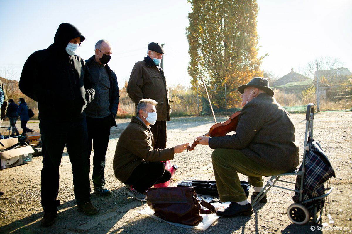 &bullet;  Fotó: Rab Zoltán