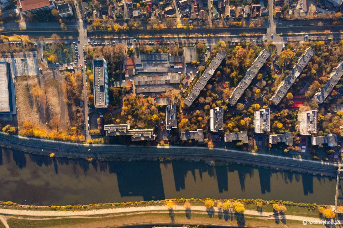 A Kárpátok sétánya lakói nem egyeztek bele korábban egy új híd építésébe &bullet;  Fotó: Rab Zoltán