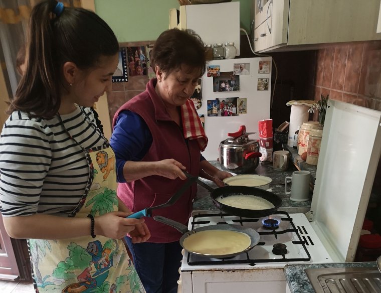 Fiataloknak segít tájékozódni az élet útvesztőiben a Gyulafehérvári Caritas