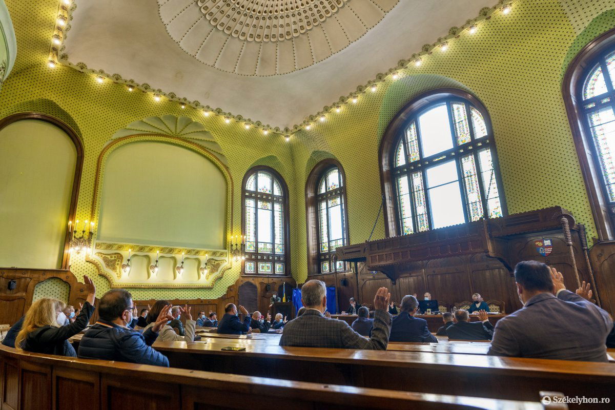 Gyorsan megszavazták az idei költségvetést a megyei tanácsosok. Archív •  Fotó: Haáz Vince