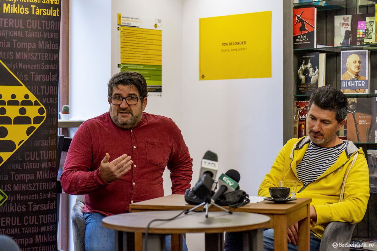 A Marosvásárhelyi Nemzeti Színház két vezetője számolt be a tervekről &bullet;  Fotó: Haáz Vince