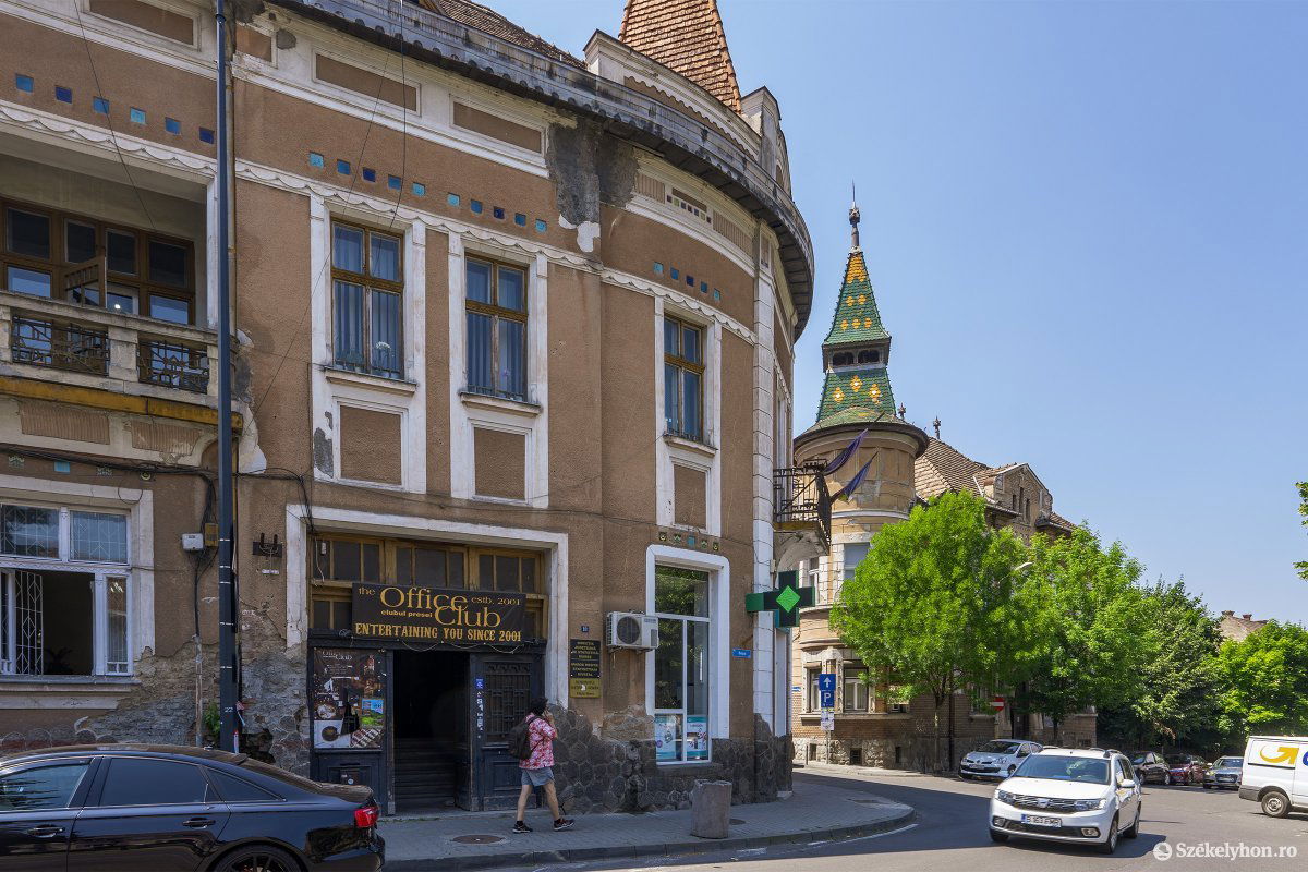 A Bolyai téren levő Domokos-házban kapna helyet a fotómúzeum •  Fotó: Haáz Vince