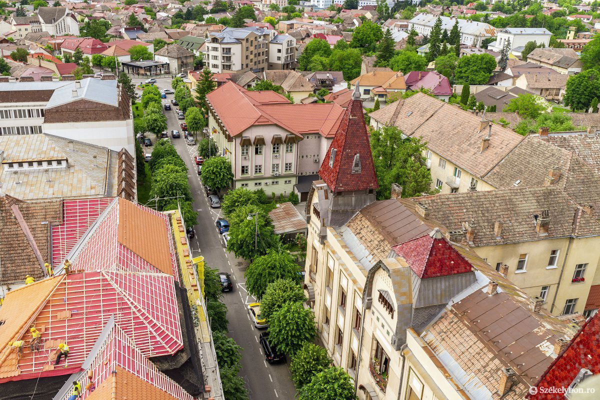 Az Enescu utcát véglegesen lezárnák az autósforgalom elől •  Fotó: Haáz Vince