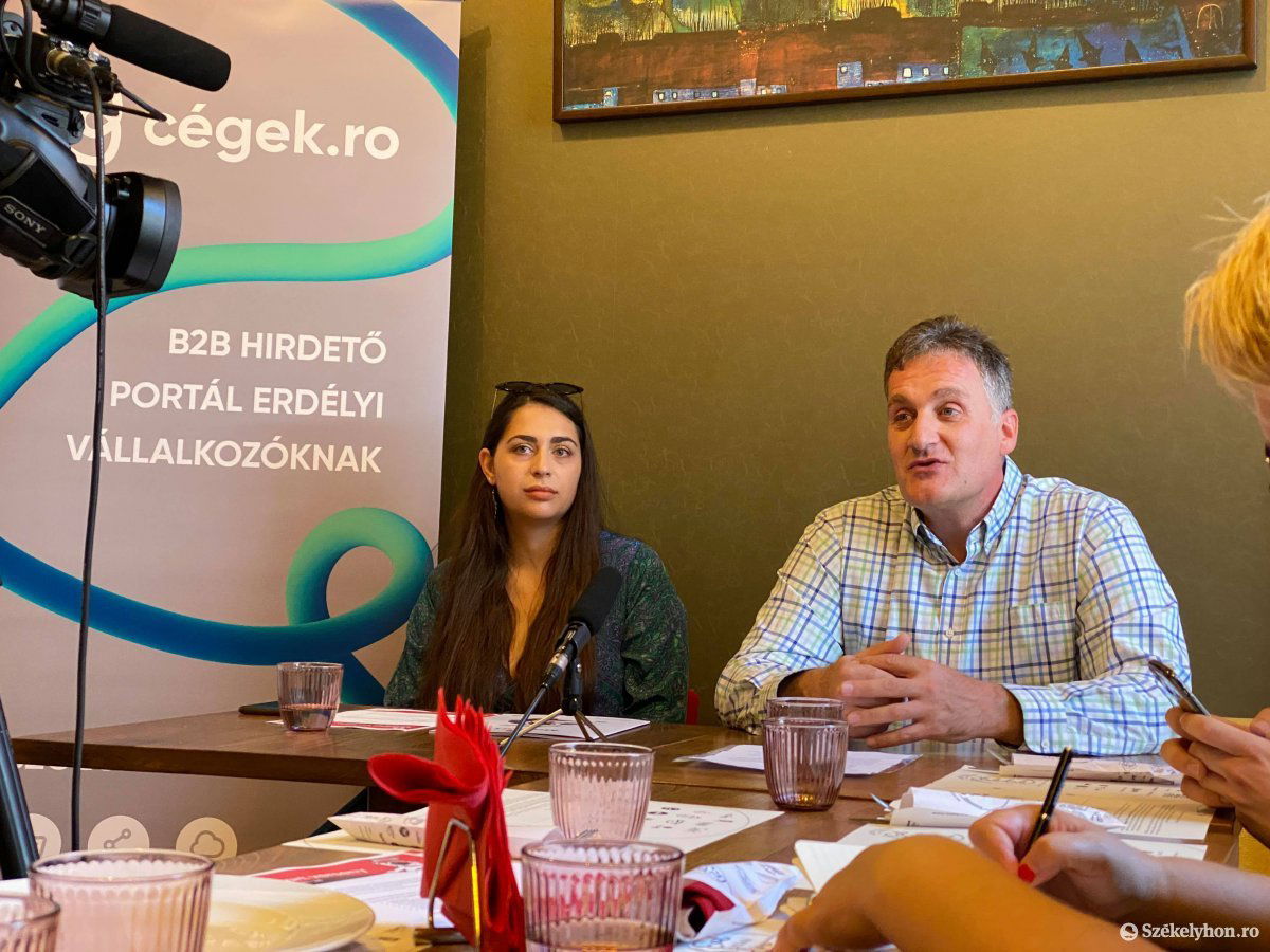 Markó Orsolya és Szathmáry Zsolt: motiválni a fiatalokat az itthoni érvényesülésre &bullet;  Fotó: Rab Zoltán