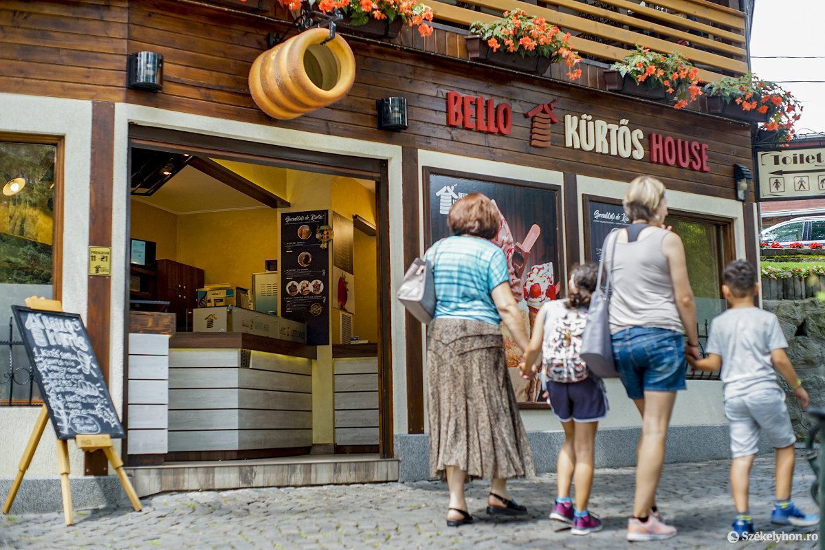 Szovátán nagyon népszerű a kürtős ház •  Fotó: Haáz Vince