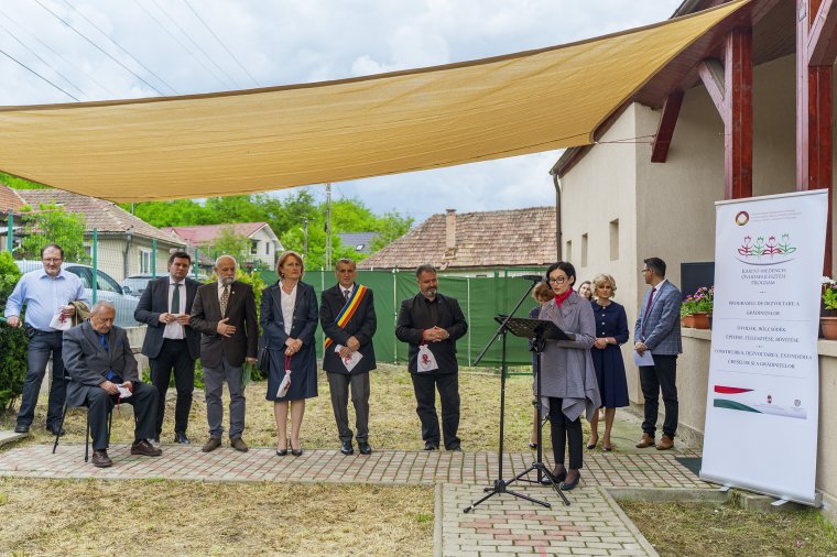 Megújult óvoda sószobával Déscichegyen