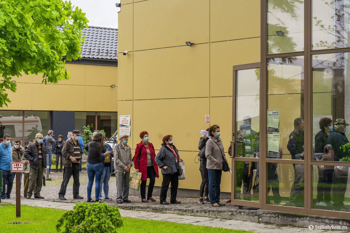 A becslések arra utalnak, hogy Romániában is nagy valószínűséggel nőni fog az esetszám a Delta vírustörzs miatt •  Fotó: Haáz Vince