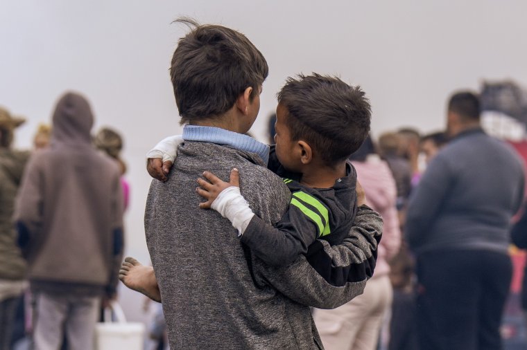 Európai Bizottság: közös kötelesség az emlékezés a romák üldözésére