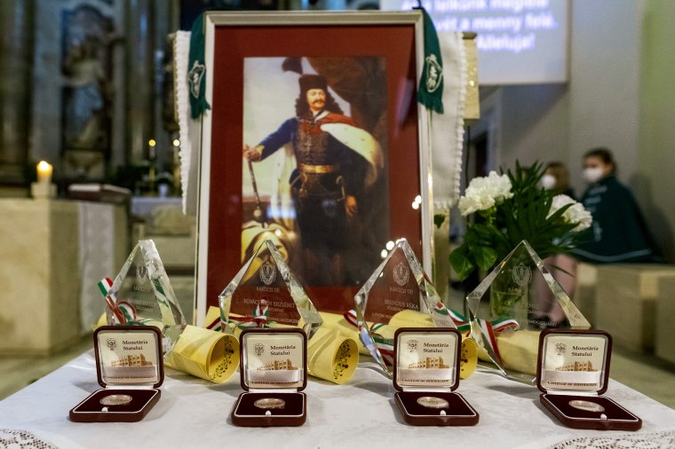 Elismerés a marosvásárhelyi római katolikus iskola „harcosainak”