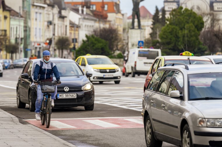 Jól „pedáloztak”: elfogadta a szenátus a kerékpárút-hálózatok kiépítéséről szóló RMDSZ-tervezetet