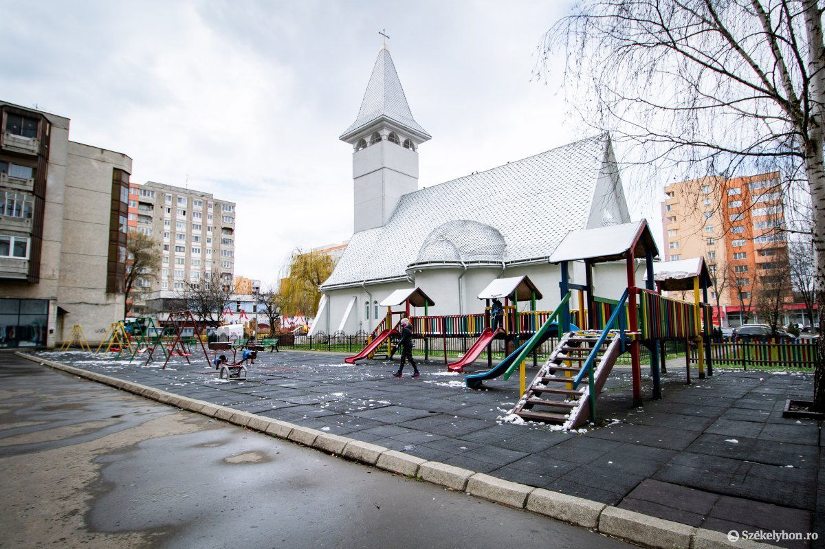 &bullet;  Fotó: Rab Zoltán