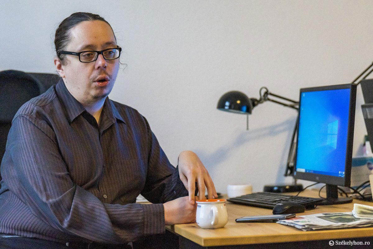 W. Szabó Péter: biztonságos jelszavakkal védhetjük adatainkat •  Fotó: Haáz Vince