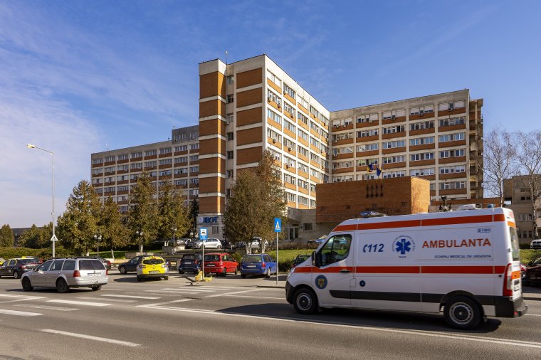 Nem dőltek meg vírusrekordok, de idén még nem volt ennyi haláleset