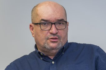 Újraválasztották a külföldi „száműzetésben” élő Brenzovics Lászlót a KMKSZ elnökévé