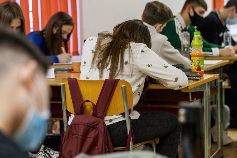 Iskola az iskola után: nem biztos, hogy az érintett diák iskolájában szervezik meg az órákat