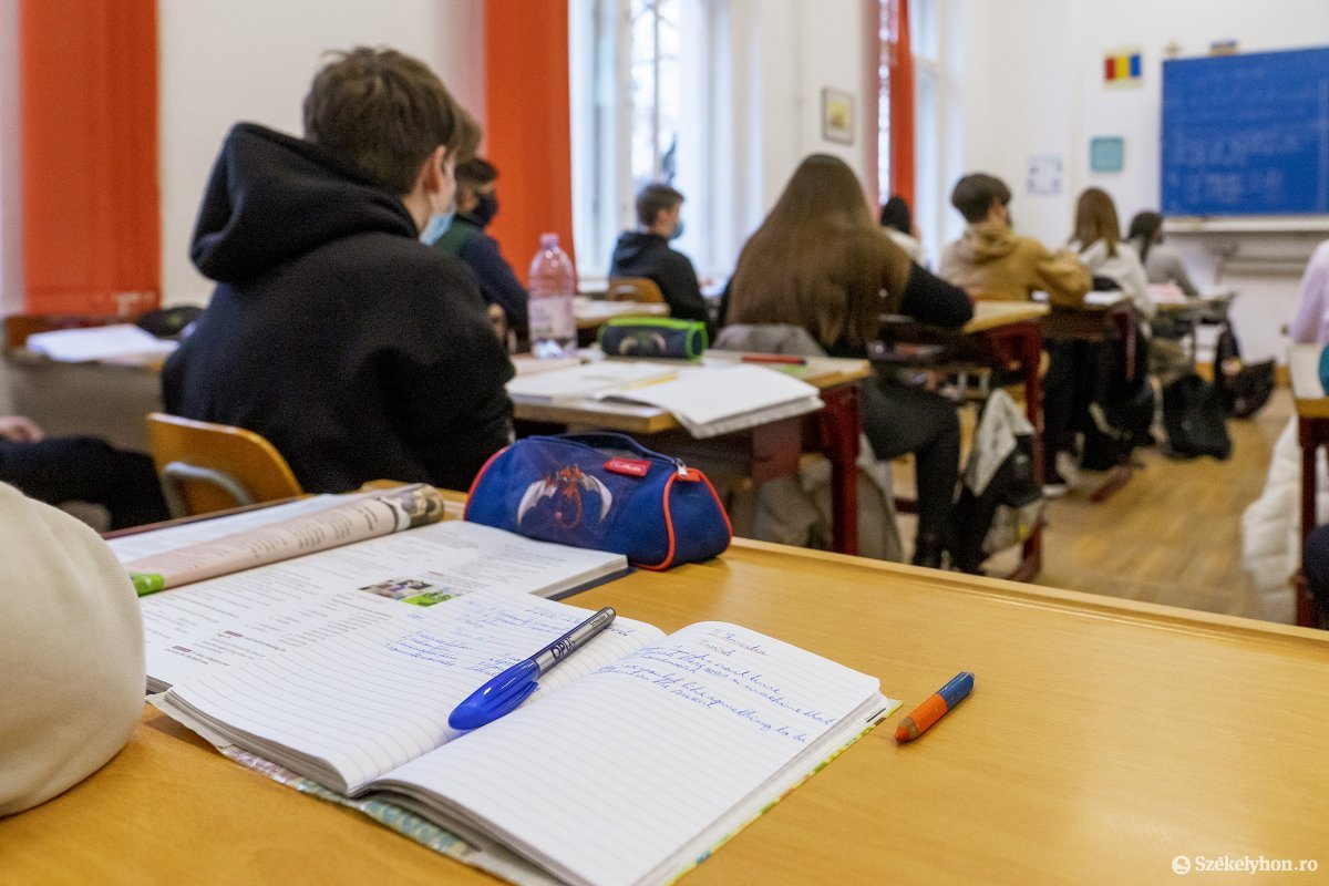 Nyomásgyakorlás a tanügyben. Nem minden tanterem telik meg a héten diákokkal. Képünk illusztráció •  Fotó: Haáz Vince