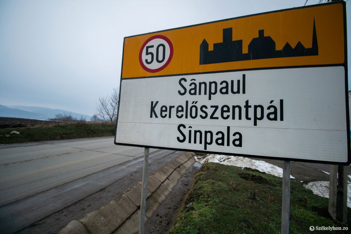 Előnyt jelent Kerelőszentpál számára a közeli reptér és autópálya •  Fotó: Rab Zoltán