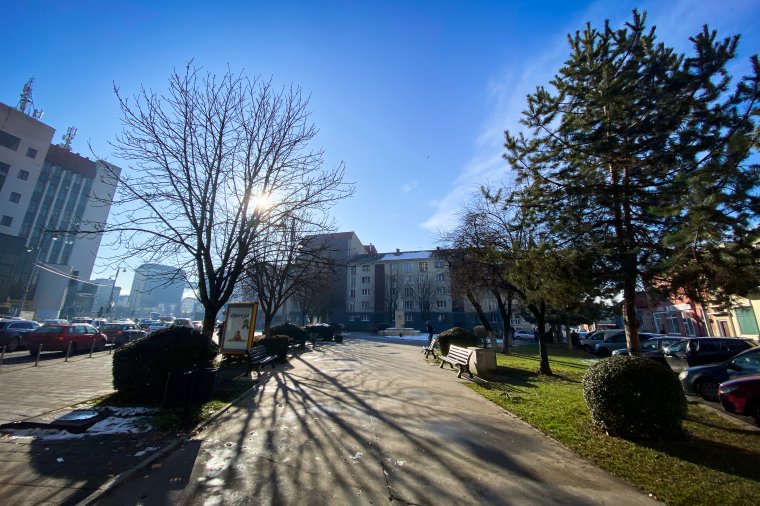 Ismét helyet keresnek a román szoborcsoportnak Marosvásárhelyen