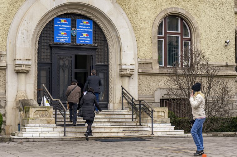 Az új marosvásárhelyi városvezetéshez is „bekopogtak” a korrupcióellenes ügyészek