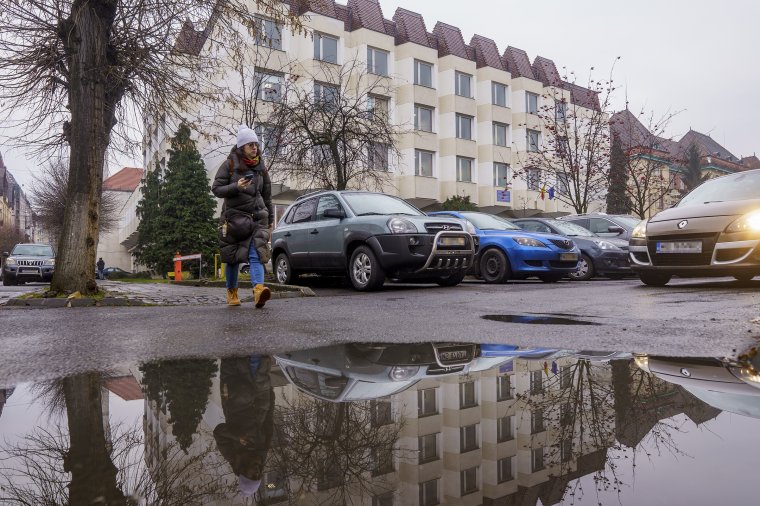 Teljesen felújítják a Maros megyei önkormányzat irodáinak is helyet adó épületet