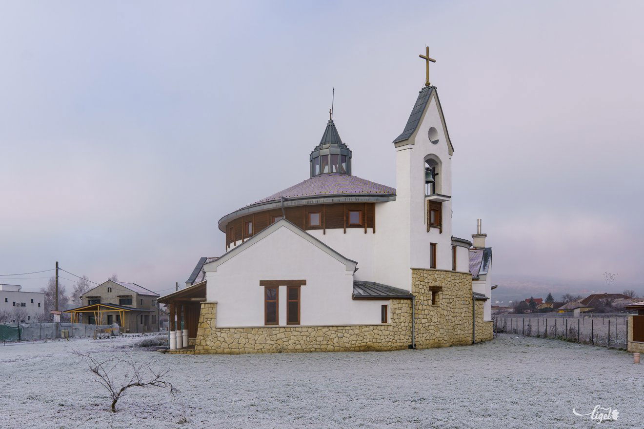 A Szent Család templomban jobban figyelnek a szentcsaládra •  Fotó: Haáz Vince