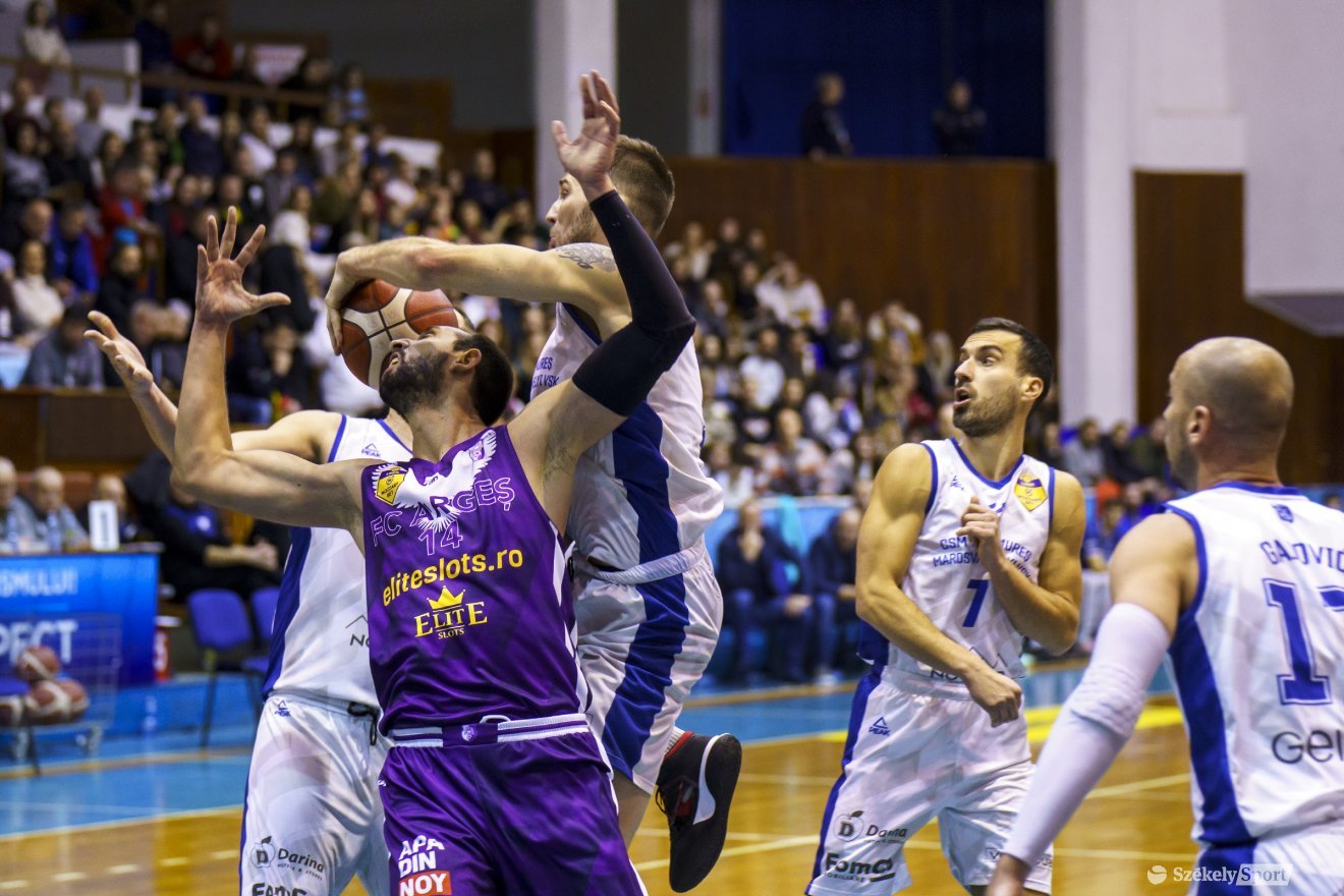 &bullet;  Fotó: Haáz Vince