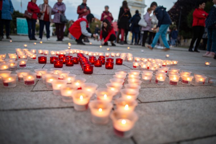 Ismét felgyúlnak az Egymillió csillag szolidaritási akció fényei a nélkülözők megsegítéséért
