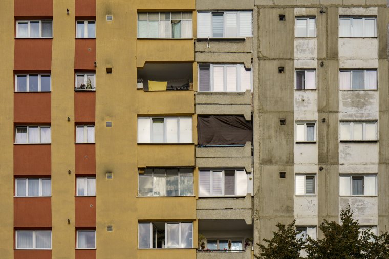 Feltérképezik a marosvásárhelyi tömbházak állapotát