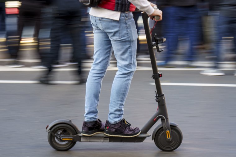 Nem tudták megmenteni a rollerrel balesetező férfi életét