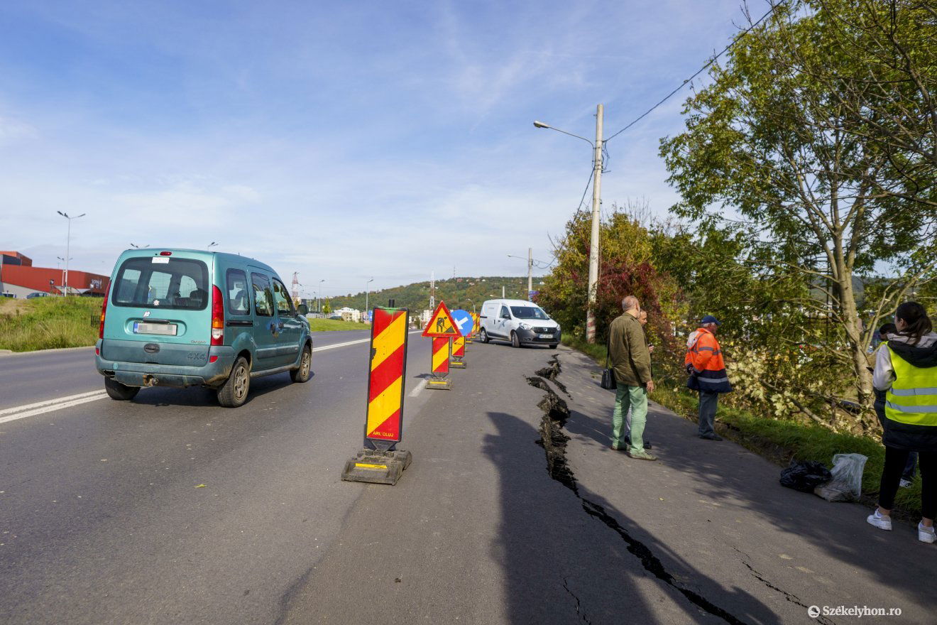 Fokozott óvatosságra intik a városba, Segesvár felől érkezőket •  Fotó: Haáz Vince
