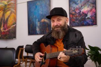 Vidám dalok a Kövesdombról: Póra Zoltán