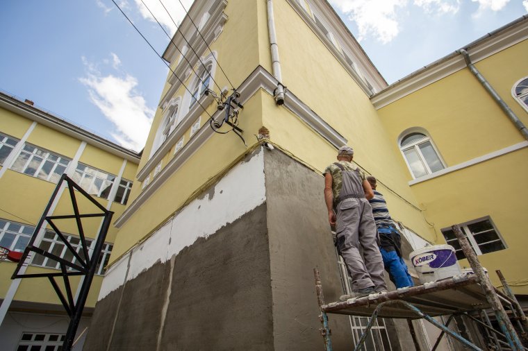 Tanévkezdésre készülnek az iskolák